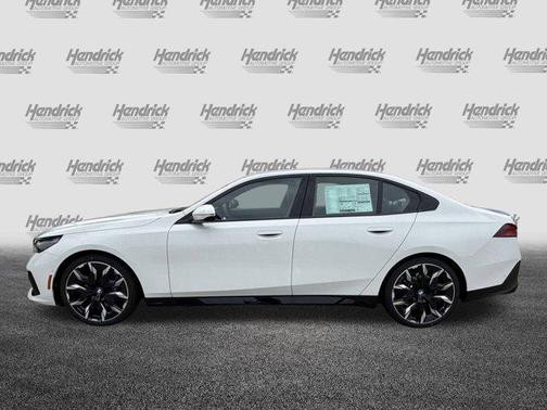 2026 BMW 540 i xDrive