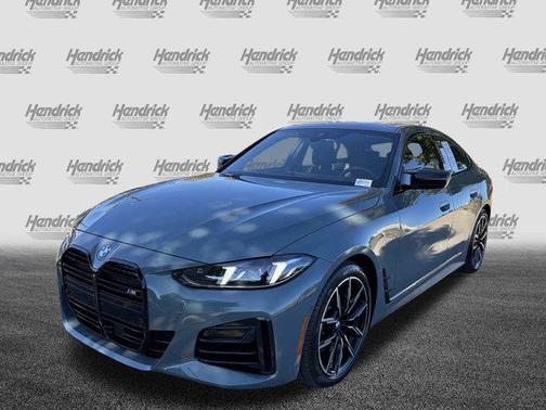 2025 BMW M440 i