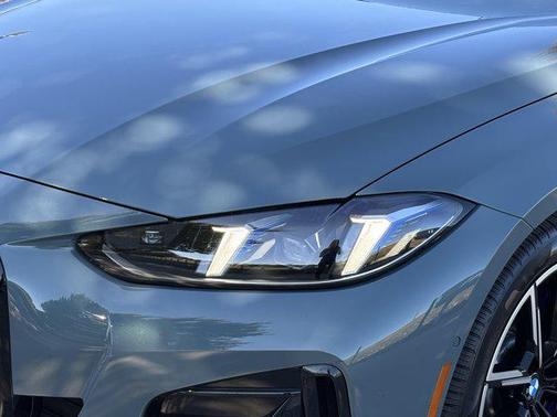 2025 BMW M440 i