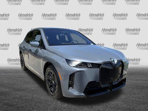 2026 BMW iX xDrive45