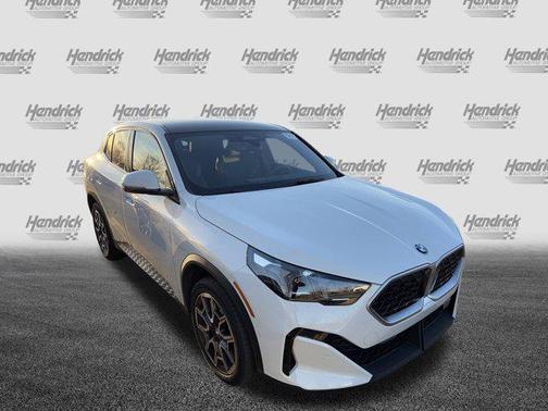2025 BMW X2 xDrive28i