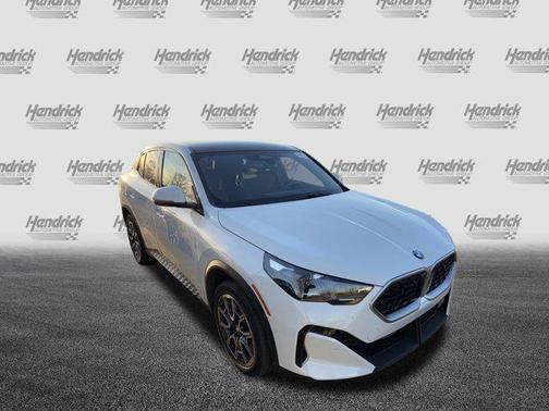 2025 BMW X2 xDrive28i
