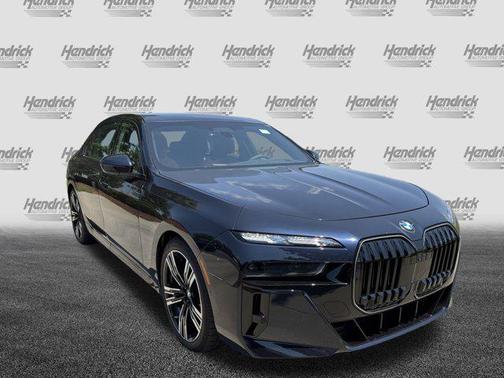 2025 BMW 760 i xDrive