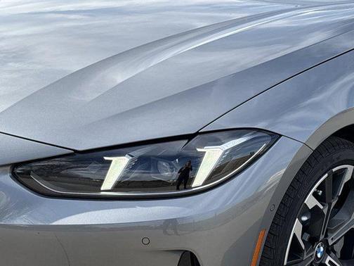 2026 BMW 430 i xDrive