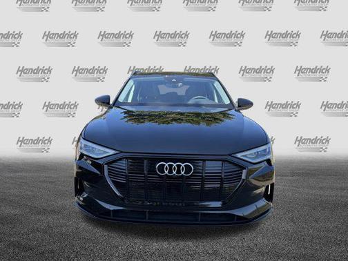 2021 Audi e-tron Premium