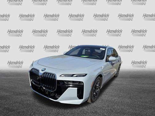2025 BMW 740 xDrive