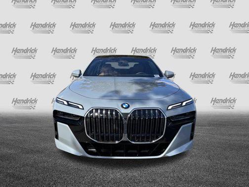 2025 BMW 740 xDrive