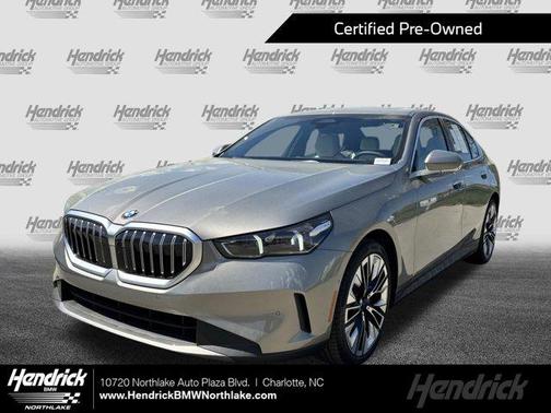 Oxide Grey Metallic 2026 BMW 530 530i