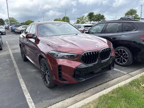 Aventurin Red Metallic 2026 BMW X6 xDrive40i