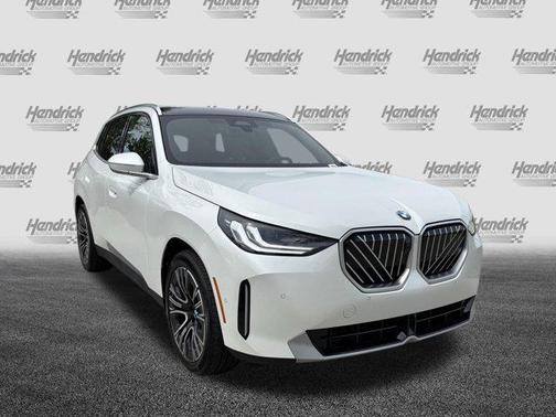 Mineral White Metallic 2026 BMW X3 30 xDrive