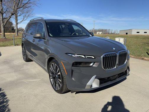 2024 BMW X7 xDrive40i