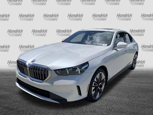 2024 BMW 530 i