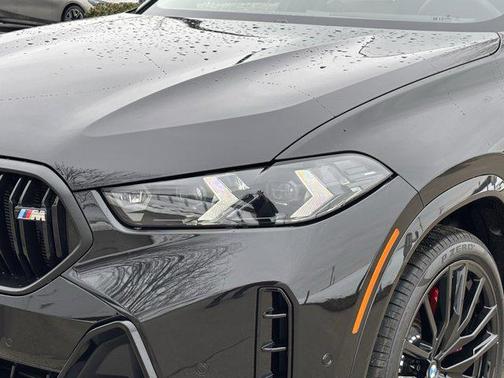 2026 BMW X6 M60i