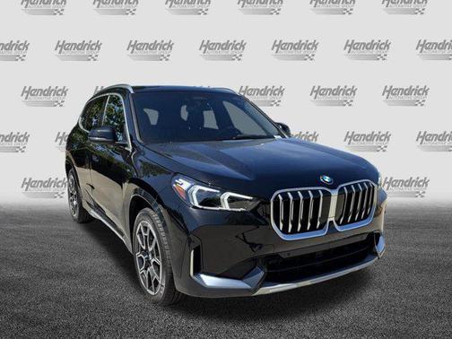 Black Sapphire Metallic 2026 BMW X1 xDrive28i