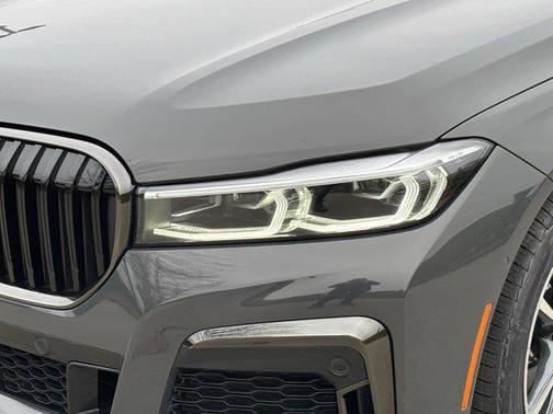 2022 BMW 745e xDrive