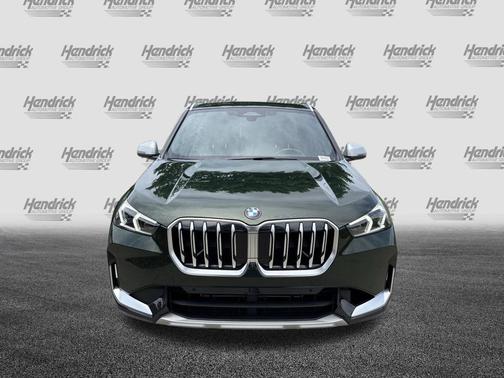 San Remo Green Metallic 2023 BMW X1 xDrive28i