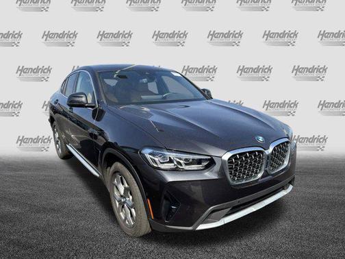 2025 BMW X4 xDrive30i