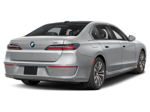 Oxide Grey Metallic 2023 BMW i7 xDrive60