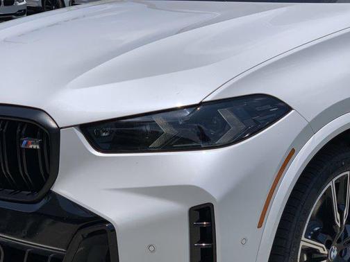 2024 BMW X5 M60i
