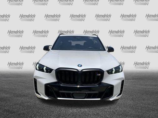 2024 BMW X5 M60i
