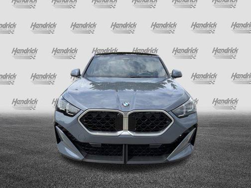 2025 BMW X2 xDrive28i