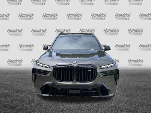 2026 BMW X7 M60i
