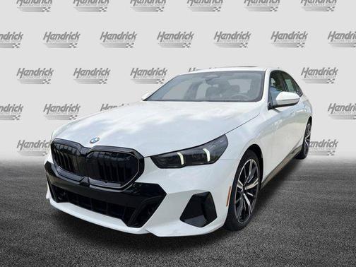 2026 BMW 530 i