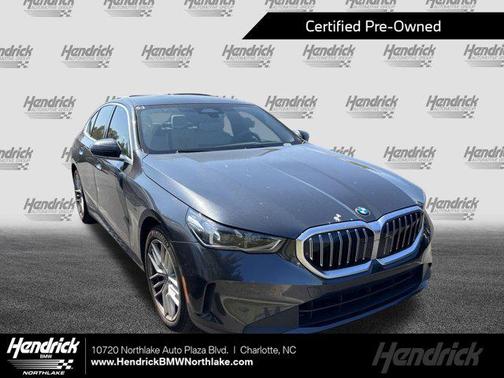 2025 BMW 530 i xDrive