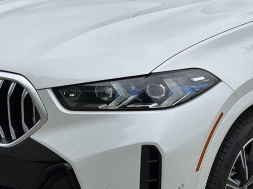 2024 BMW X6 xDrive40i
