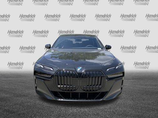 2025 BMW i7 eDrive50