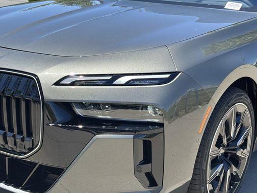 SPCL ORDER CLR 2026 BMW 740 740i