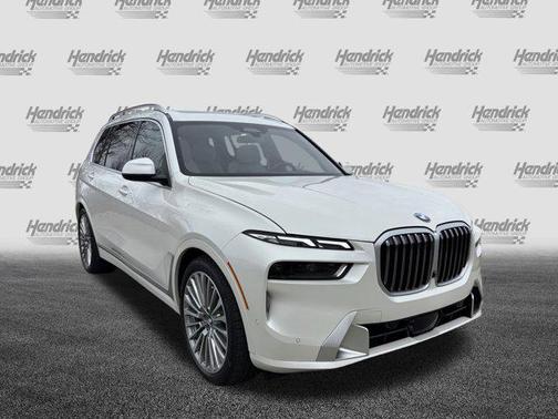 2024 BMW X7 xDrive40i