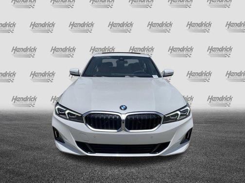 2025 BMW 330 i