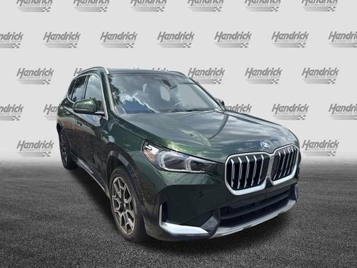 San Remo Green Metallic 2025 BMW X1 xDrive28i
