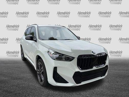 Alpine White 2023 BMW X1 xDrive28i