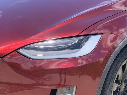 2018 Tesla Model X 75D