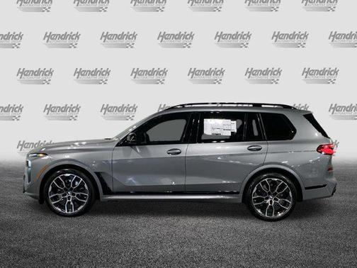 2026 BMW X7 M60i