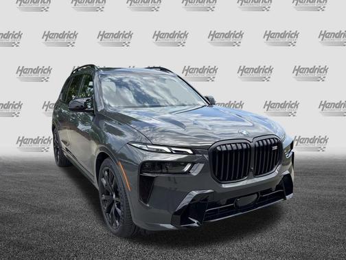 Dravit Grey Metallic 2027 BMW X7 M60i