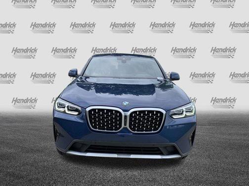 2024 BMW X4 xDrive30i