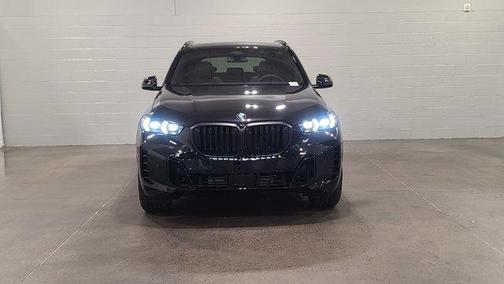 Black Sapphire Metallic 2026 BMW X5 sDrive40i