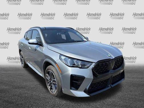 Skyscraper Grey Metallic 2026 BMW X2 xDrive28i
