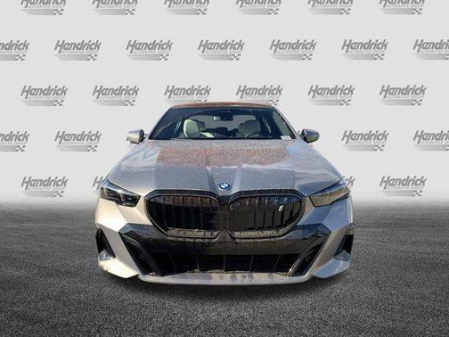 2025 BMW i5 eDrive40