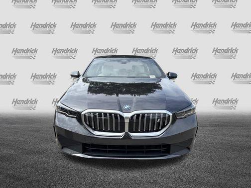 2026 BMW i5 eDrive40