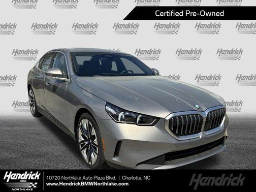 Oxide Grey Metallic 2026 BMW 530 530i