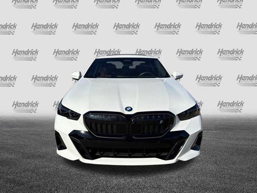 2025 BMW i5 eDrive40