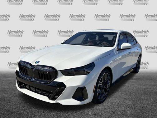 2025 BMW i5 eDrive40