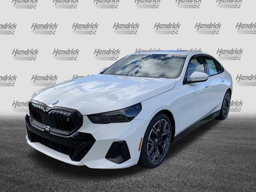 2025 BMW i5 eDrive40