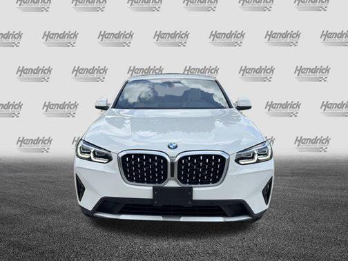 2023 BMW X4 xDrive30i