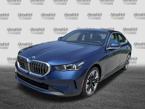 2024 BMW 530 i