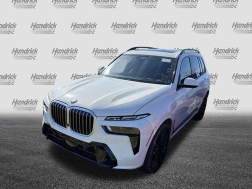 2025 BMW X7 xDrive40i